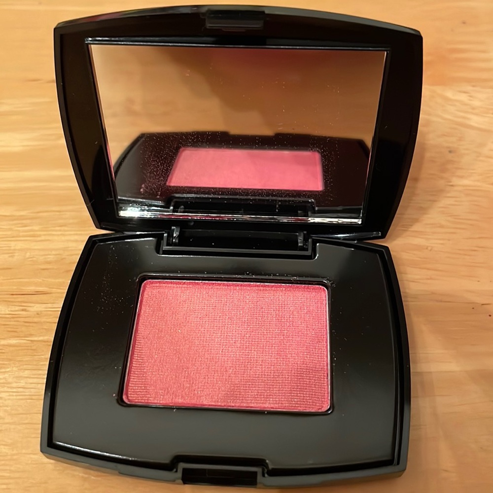 New Lancome Blush Subtil Powder Blush Blushing Tresor - NEW!